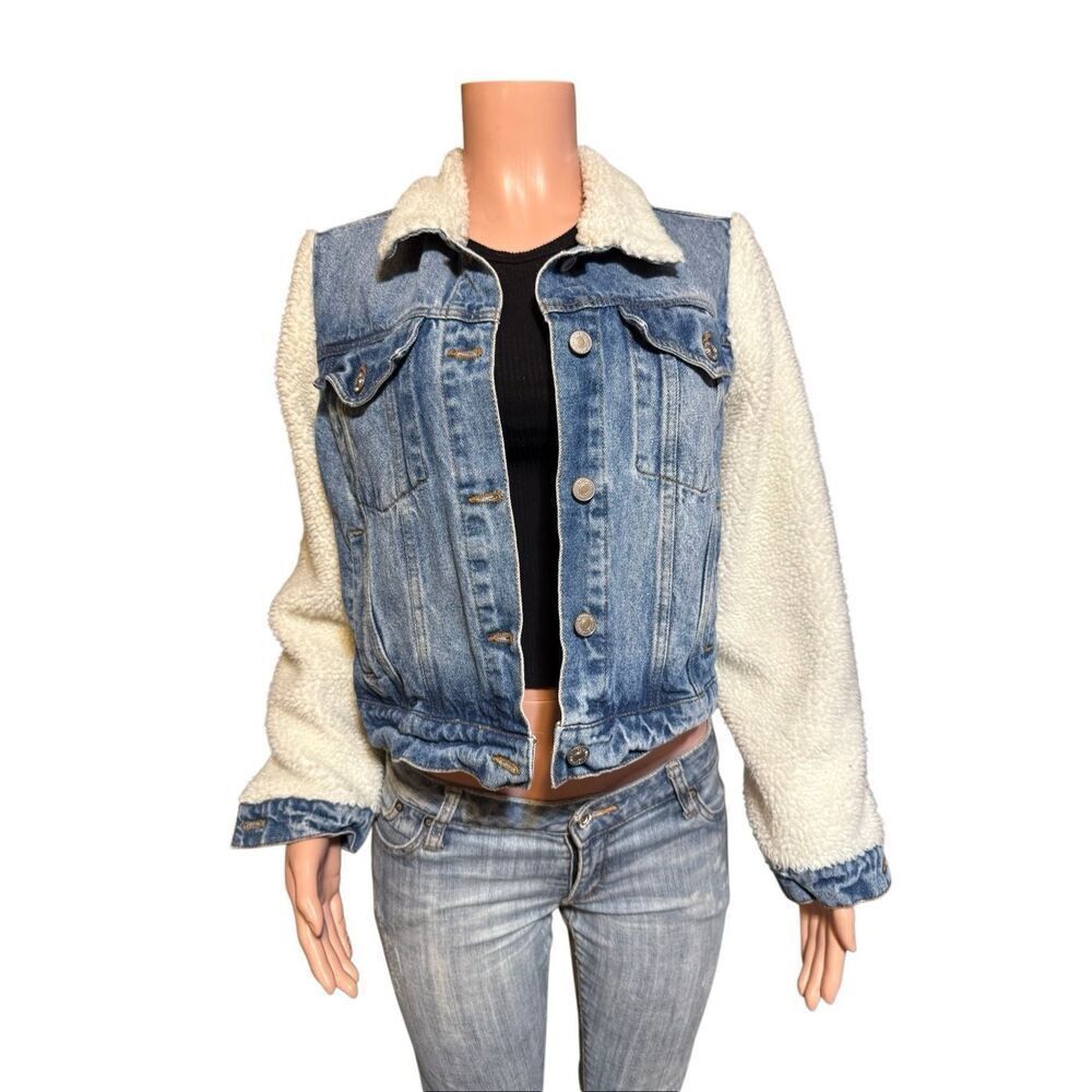 Forever 21 long sleeve Sherpa Jean jacket L